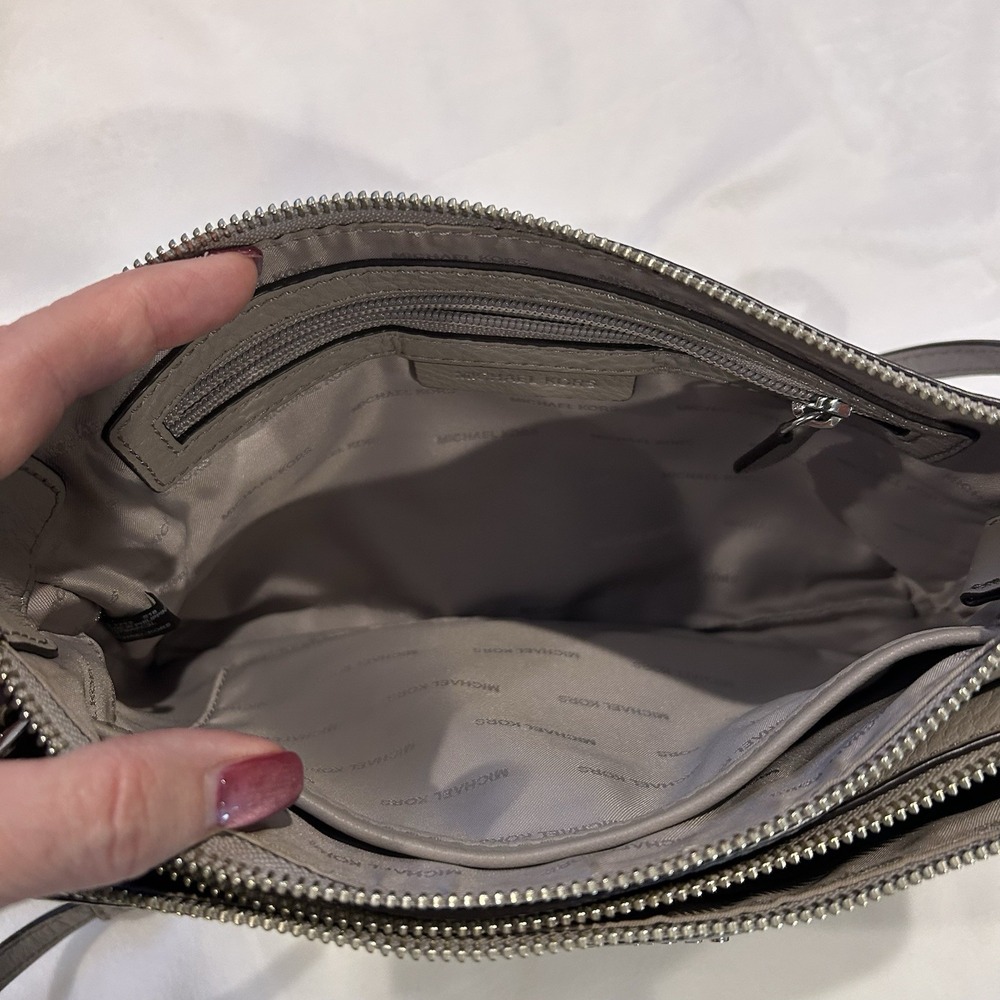 Michael Kors Shoulder Cross Bag Gray‎  Pebble Leather 32S7SAFC3L Tag Double Zip - Picture 9 of 14